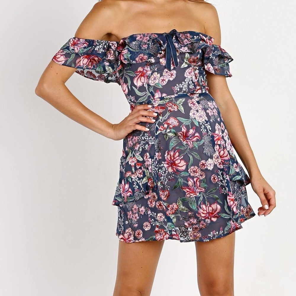 For love and lemons flora dress